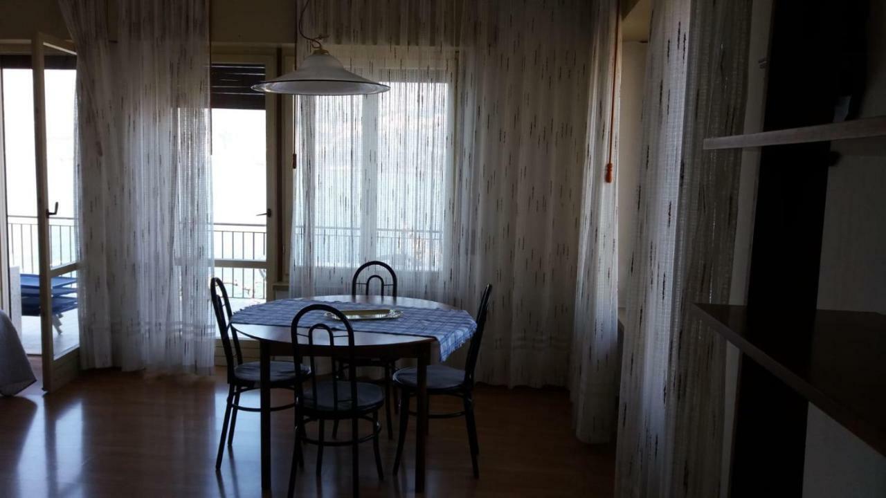 La Virgola Apartments Brenzone sul Garda Ngoại thất bức ảnh