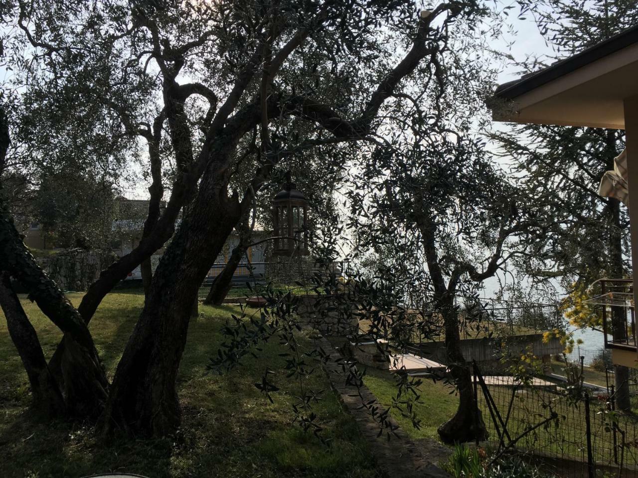 La Virgola Apartments Brenzone sul Garda Ngoại thất bức ảnh